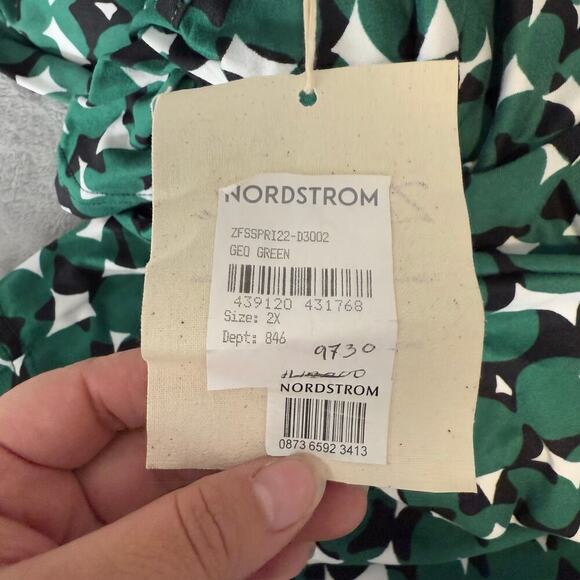 Zelie For She, Ramona Keyhole Long Sleeve Jersey Dress In Geo Green, 2XL - Picture 5 of 6